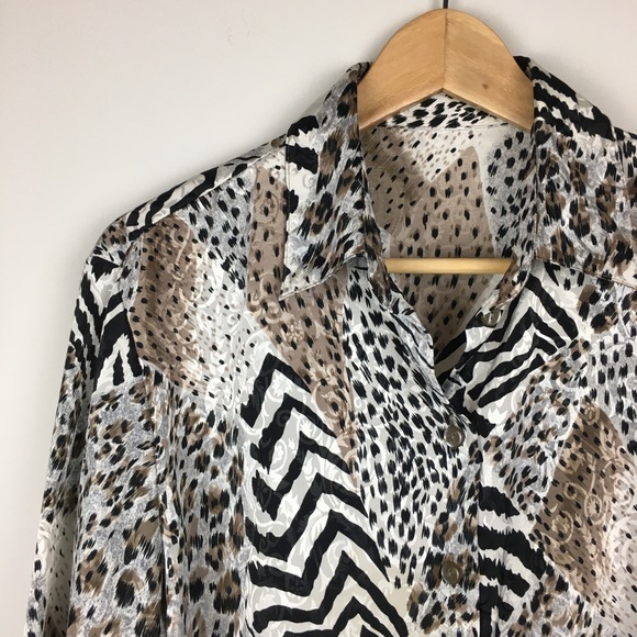 Animal print silky button up shirt - Picture 4 of 6
